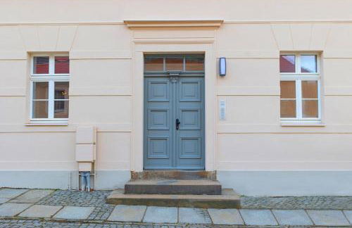 Modernes Appartement "ALTE MÄDCHENSCHULE", inkl Stellplatz, E-Bike Ladestation, Boxspringbett, Business, 2 Personen, gratis Kaffee und Tee, WLAN - Foto 23