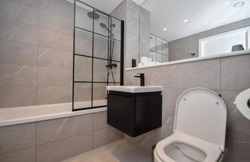 Modern 1 Bed Flat in Central Manchester w Balcony - Foto 32