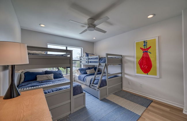 Luxury Lakefront Home-private Dock - Dipping Pool! - Foto 12