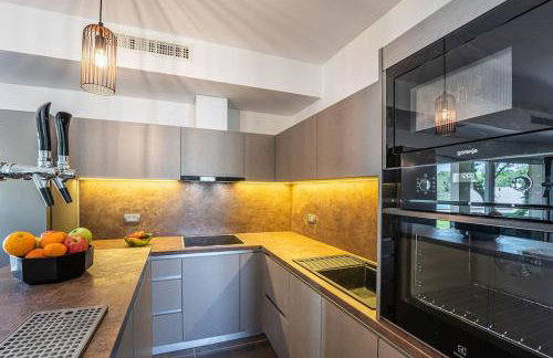 Villa Nonna Novigrad by Istriaselect Villas - Photo 32