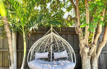 Private Heated Pool Oasis Pet-Friendly Retreat Short or long Stays Sleeps 2-8 Ppl - Photo 21