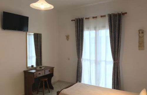 Floros Apartments - Foto 19