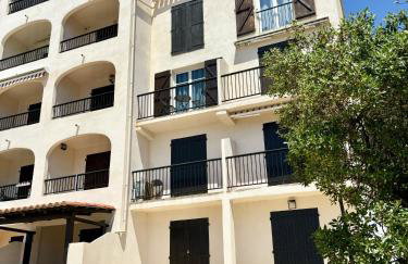 A 20min d AJACCIO, Grand studio 3 personnes - pieds dans l'eau - accès direct plage - vue mer exceptionnelle - Foto 13