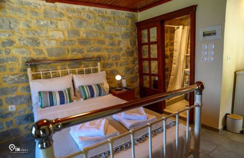 Panorama - Unique Beachfront Stone House in Alipa-Mani - Foto 4