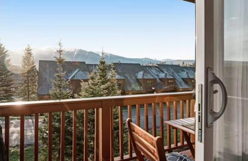 Mountain Condo w Views, Balconies and Fireplace - Foto 8