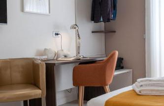 Vivi Milano B - Elegant & Bright 5-Bedroom Flexible Apartment Near Fair with Free Parking - Foto 41