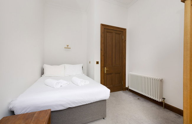 JOIVY 5 Bedroom Apt Near Meadows & George Square - Foto 63