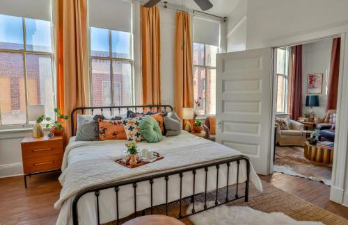 Historic Courthouse View- Chic Suite on Riverwalk - Foto 52
