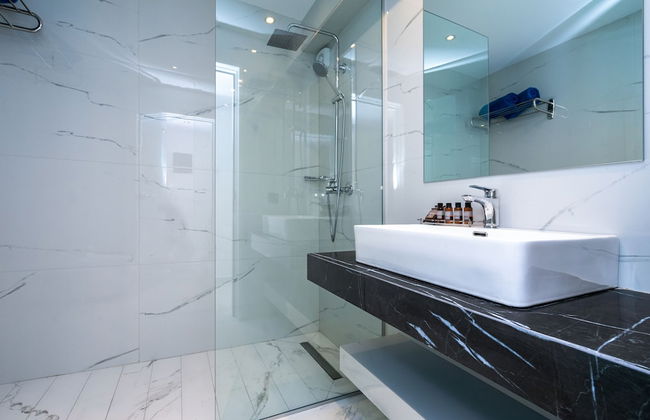 Castellum Suites - Photo 31