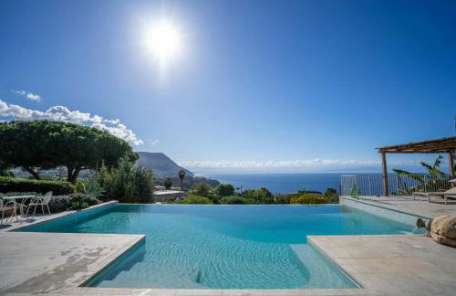 Villa Michaela con piscina privata e vista mare - Foto 4