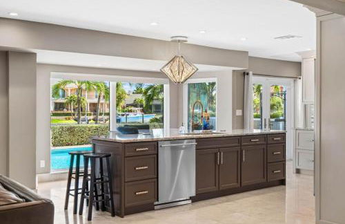 Peaceful Haven Waterfront Home Tierra Verde - Foto 2