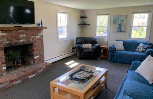 Spacious 5BR Beach House Vacation-walk to Scarborough! - Foto 7