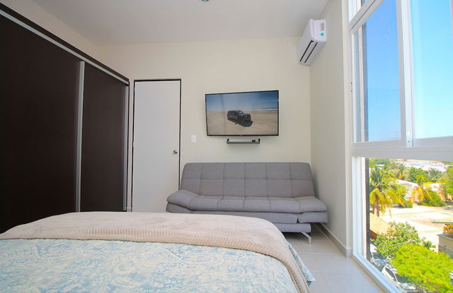 Riviera Towers 2BR & Pool - Foto 5