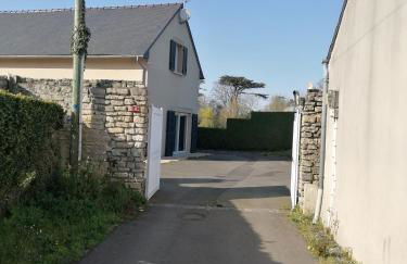 Le So Art, grande maison 4 chambres, terrain de pétanque, grand jardin clos, flipper, babyfoot, jeux Arcade, ping pong,1 km mer, proche golf, Port en Bessin, Bayeux et plages du débarquement, adaptée enfants - Foto 48