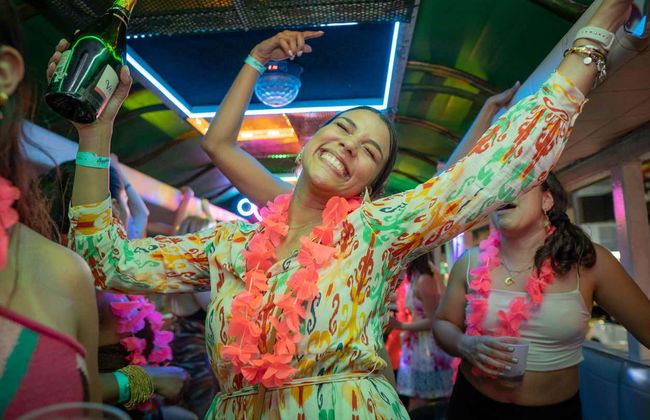 Cartagena Party Bus Tour + Nightclub - Photo 1