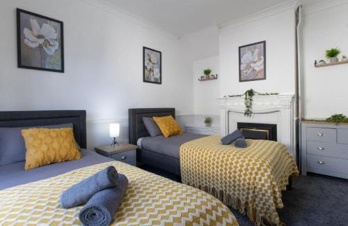 Open Mind Property - 6 Beds & Free Parking - Foto 21