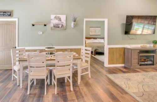 15 Mi to Pigeon River Rafting Newly Built Cabin! - Foto 8