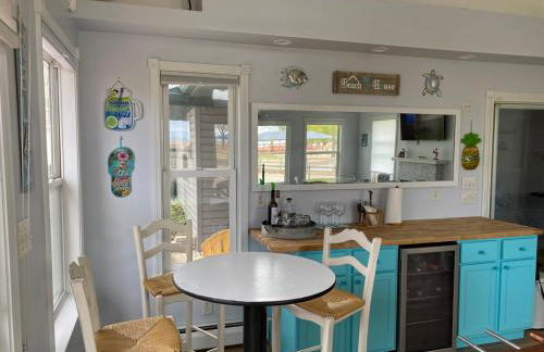 Caseville Splash and Sand Beach House - Photo 40