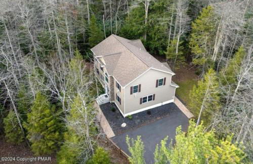 The Hangout Haven - Theater, Hot tub, Pickleball, Ping pong, Firepit - Foto 35