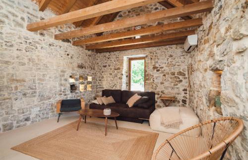 Maison Laurel - Beautiful Stone Estate With Private Pool, Near Split and Omiš - Foto 12