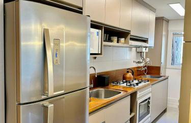 Apto LINDO com lareira, piscina aquecida e jacuzzi - Foto 36