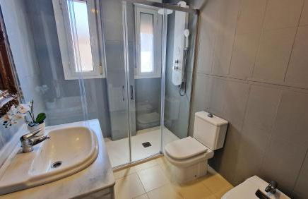 Velez Nazari VILLALOLA - Photo 38