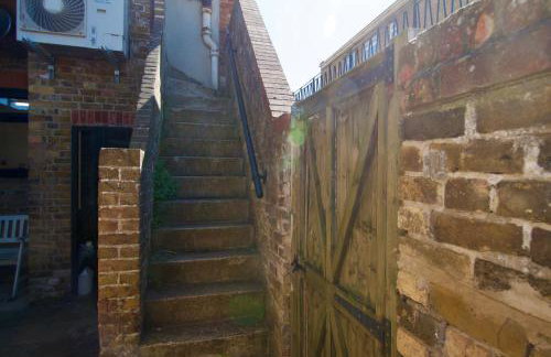 Beautiful large 3-bed coastal flat with parking. - Foto 53