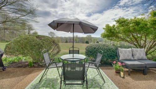 Pet-Friendly Cottage with Game Room and Fire Pit! - Foto 3