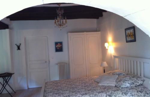 Loire Valley Medieval Getaway - Photo 65