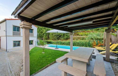 Charming villa in Cividade, 150 m² with private pool - Foto 3