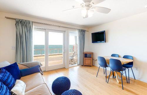 Nautical Haven at Seaside - Photo 2