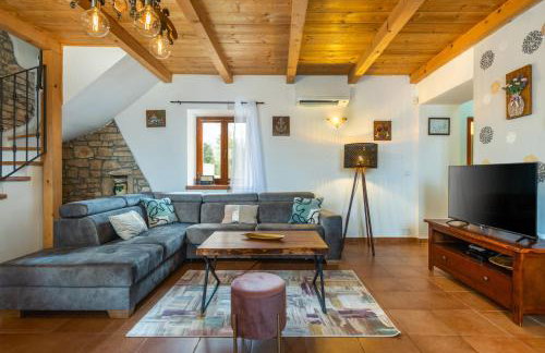 House Natalie, village Rakalj - Photo 13