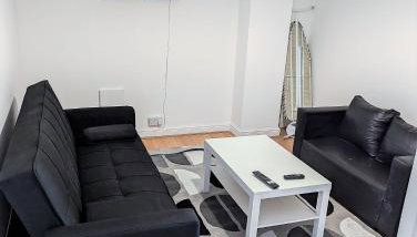 5 Bedroom House in Romford - Foto 3