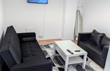 5 Bedroom House in Romford - Foto 3