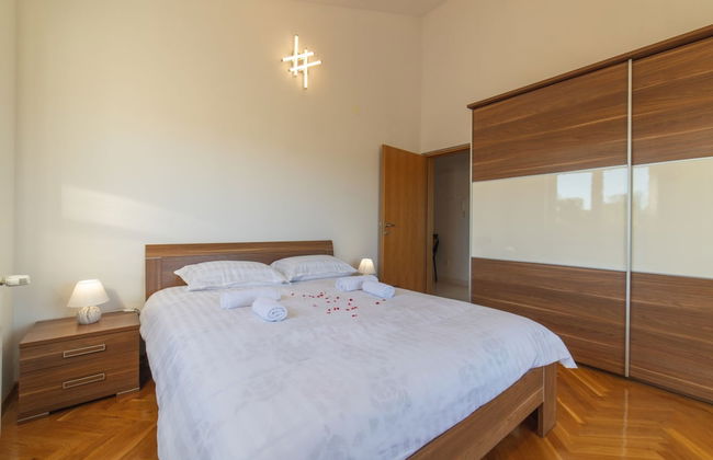 Idyllic Getaway Lovrec Villa With Pool - Foto 2