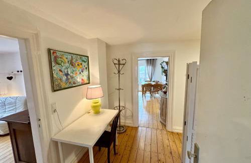 Riverside Retreat with Comfort - Foto 13