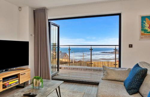 Finest Retreats - No 1 Sand Banks - Photo 1