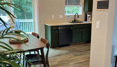 Charming 3 bedroom house with deck in awesome Elsmere - Foto 3