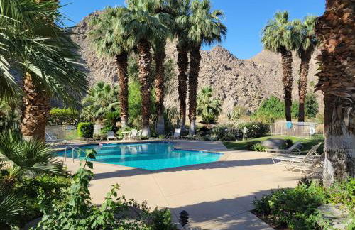 Peaceful Desert Retreat Mountain View Studio Condo Indian Wells - Foto 19