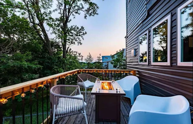 Iconic 3BD Entire House in The Heart Of Pittsburg - Foto 2