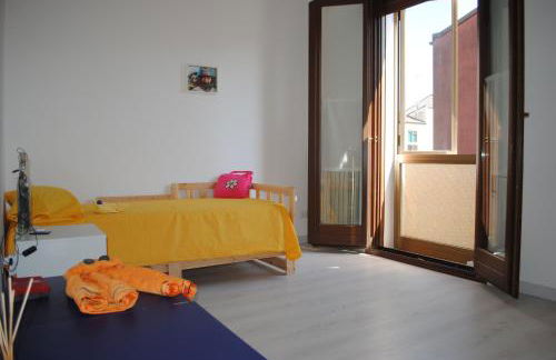 Casa Amarilla Sacra Famiglia Padova - Photo 19