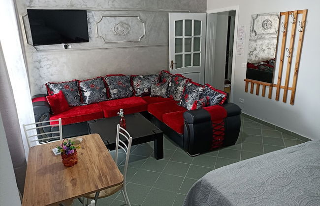 Elegant Beachfront Loft in Plazh - Foto 2