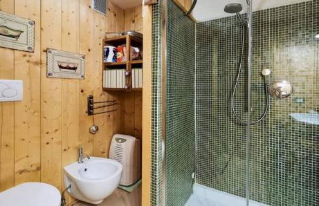 Spazio pratico e luminoso per viaggiatori d affari - Foto 18