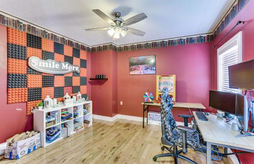 Family Home on 9 Acres! Climbing Wall and Gym - Foto 20