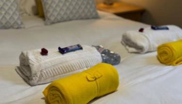 Modern 2BR Cottage Flat - Photo 4