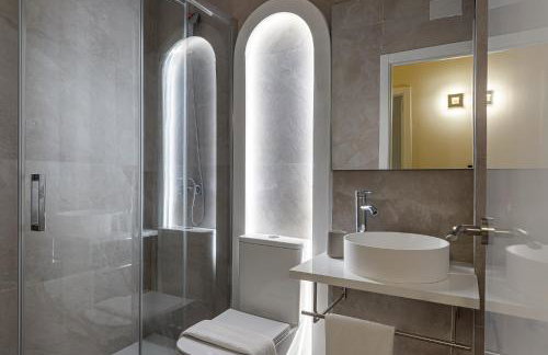 Queen's Chamberí Boutique I - Alojamiento Corta Estancia - Foto 20