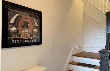 Stunning 3BR-Private Entrance-Renovated-Near City - Foto 31