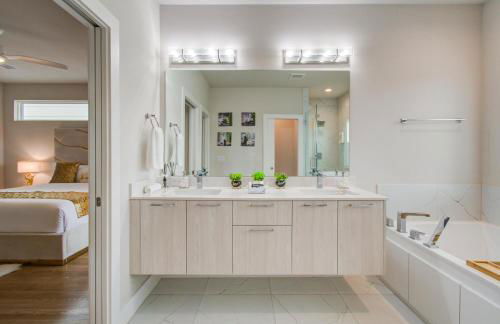 Luxe Family Stay Near NRG Game & Rodeo - Foto 46