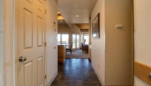 Deschutes River View Eagle Crest - Photo 5