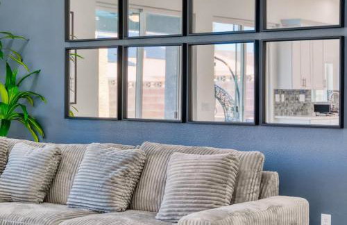 VEGAS OASIS CLOSE 2 STRIP! Private Hot tub & Heated Pool - Foto 33